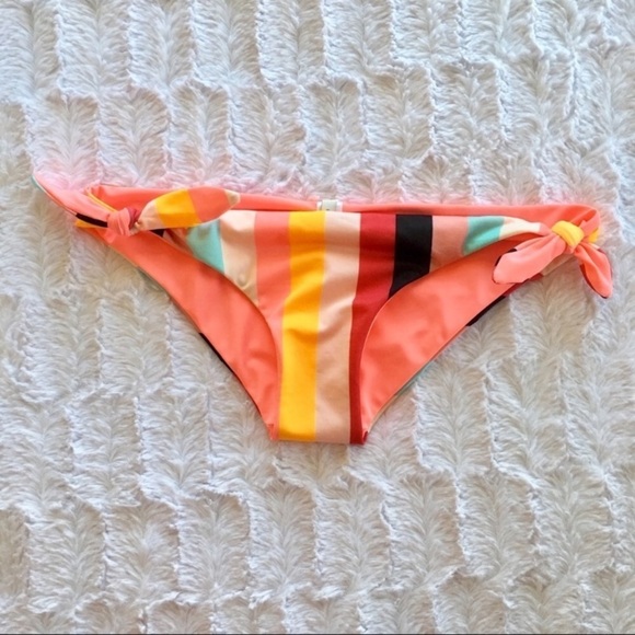 Solid & Striped The Jane Bikini Bottom - Picture 1 of 4